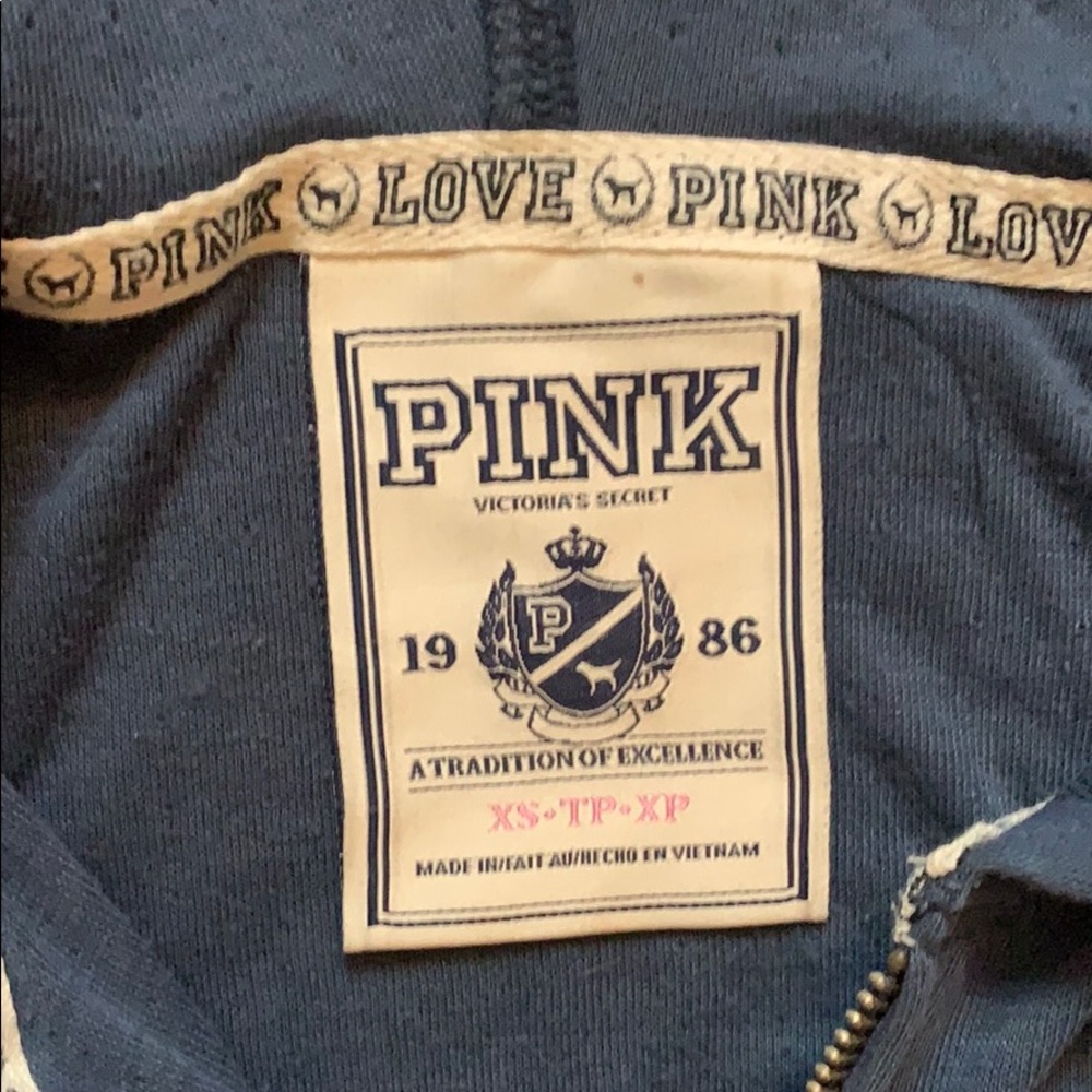 Victoria’s Secret Pink zip up hoodie. - Picture 2 of 4